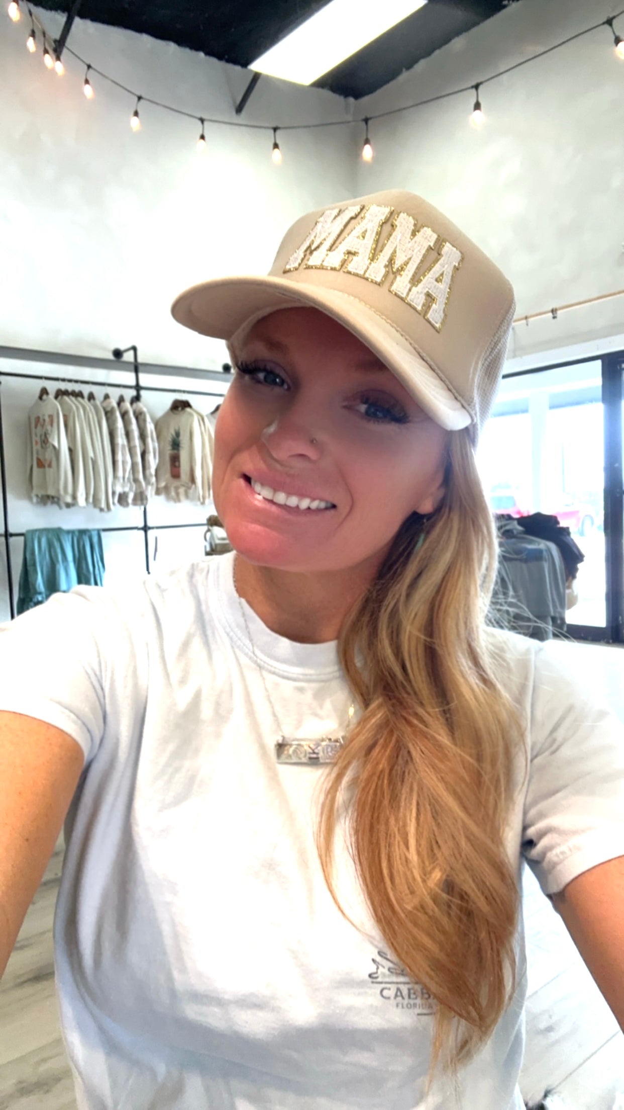 White Mama trucker hat