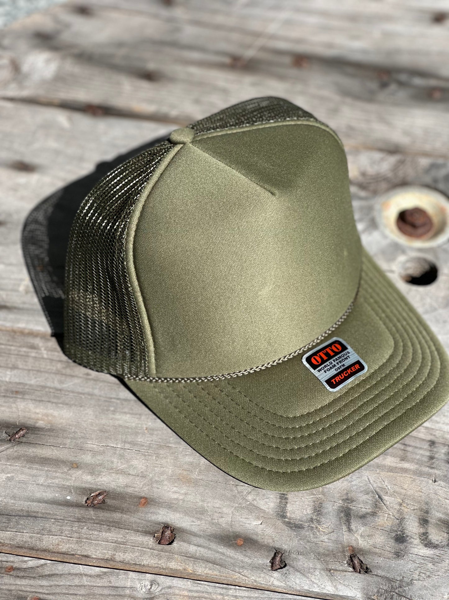 “Mama” foam trucker