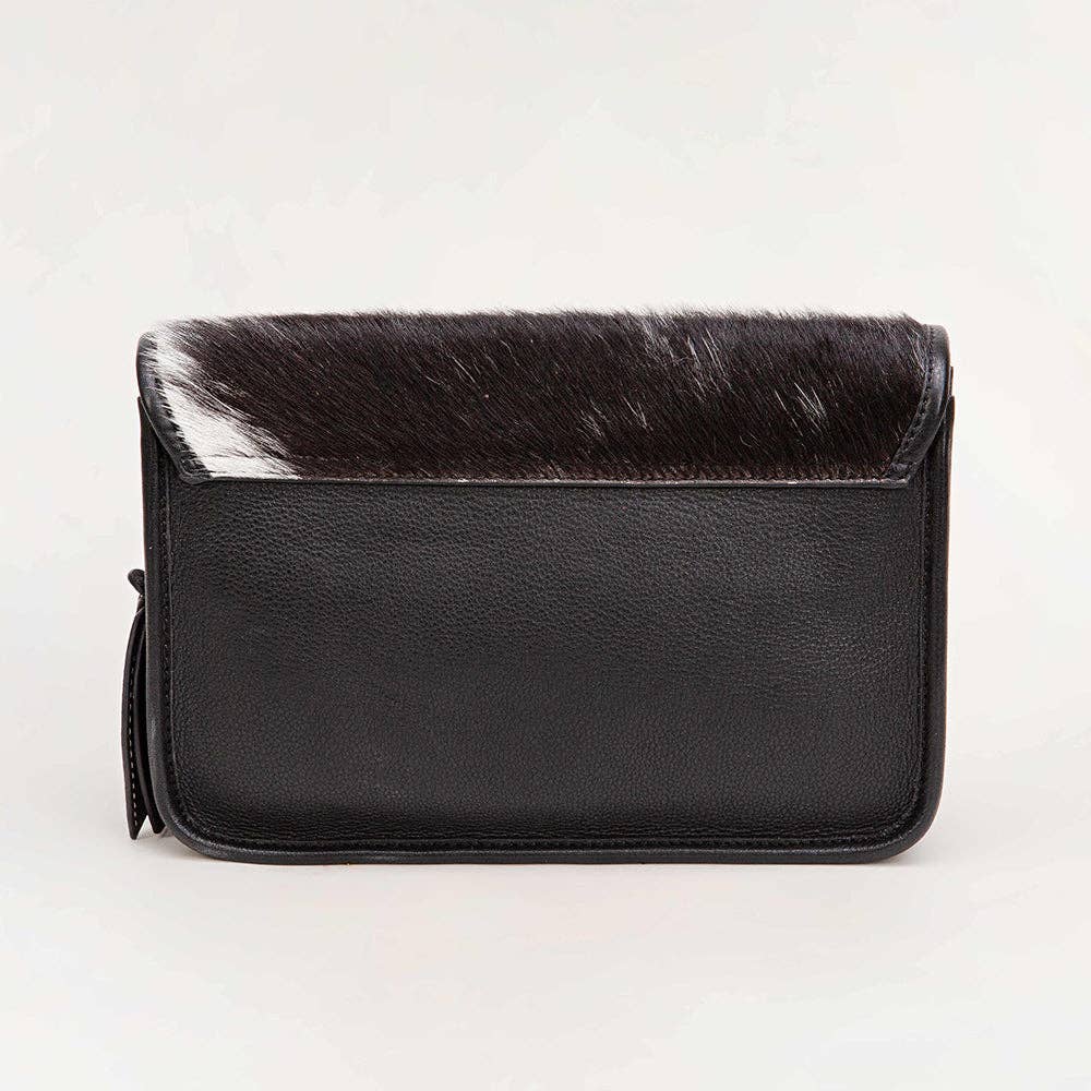 Loyal West Shell Medium Purse Black And White
