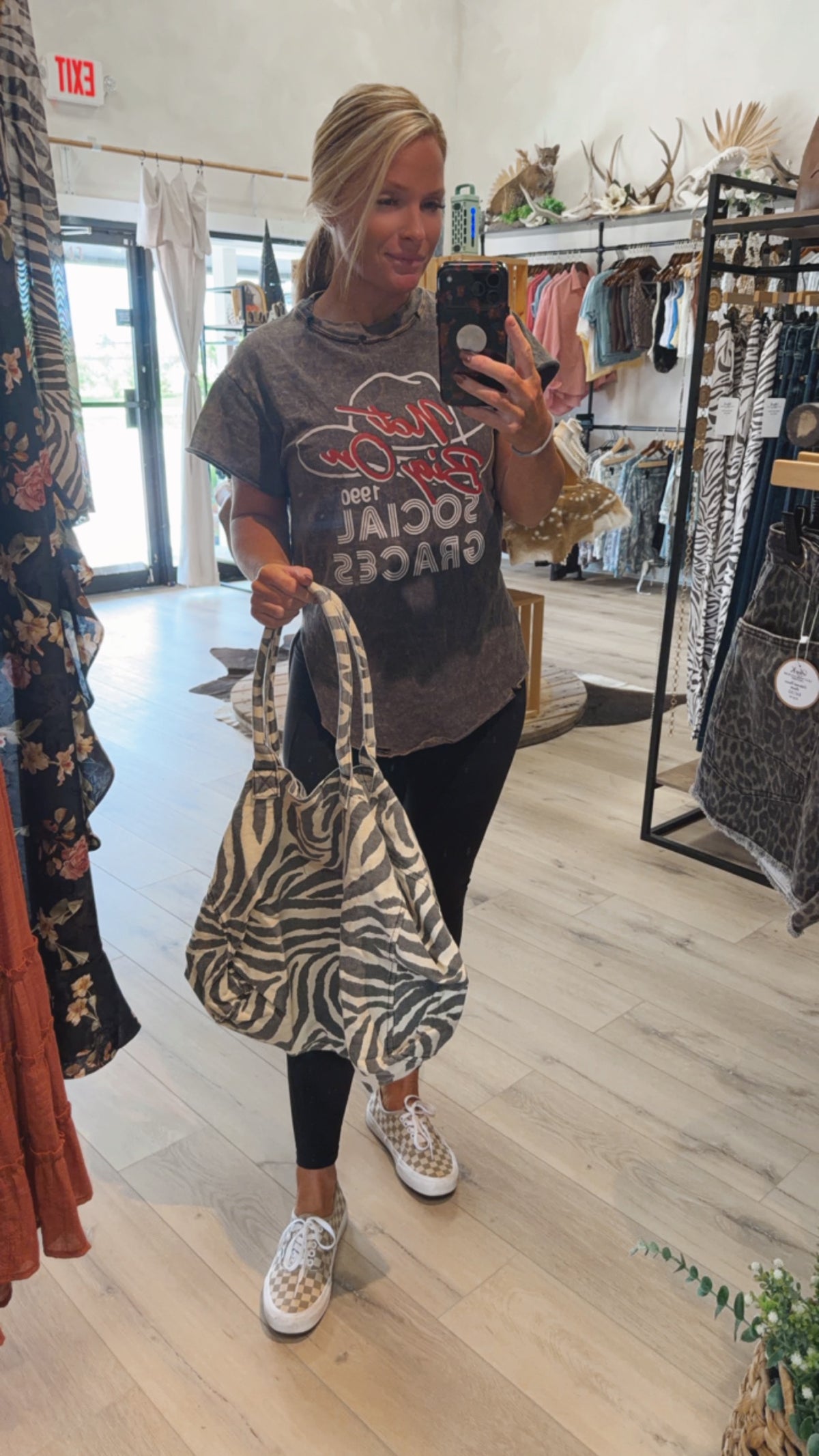The Outfitter Tote / Zebra Print Canvas