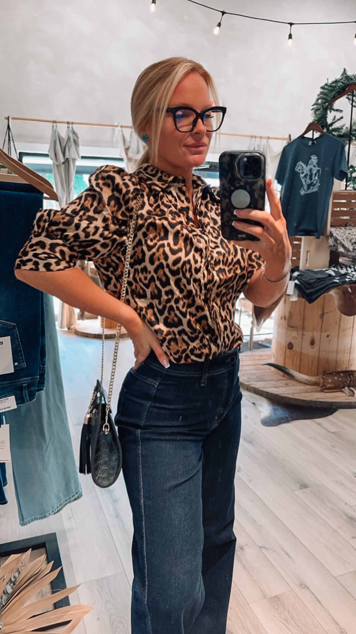 Leopard puff sleeve blouse