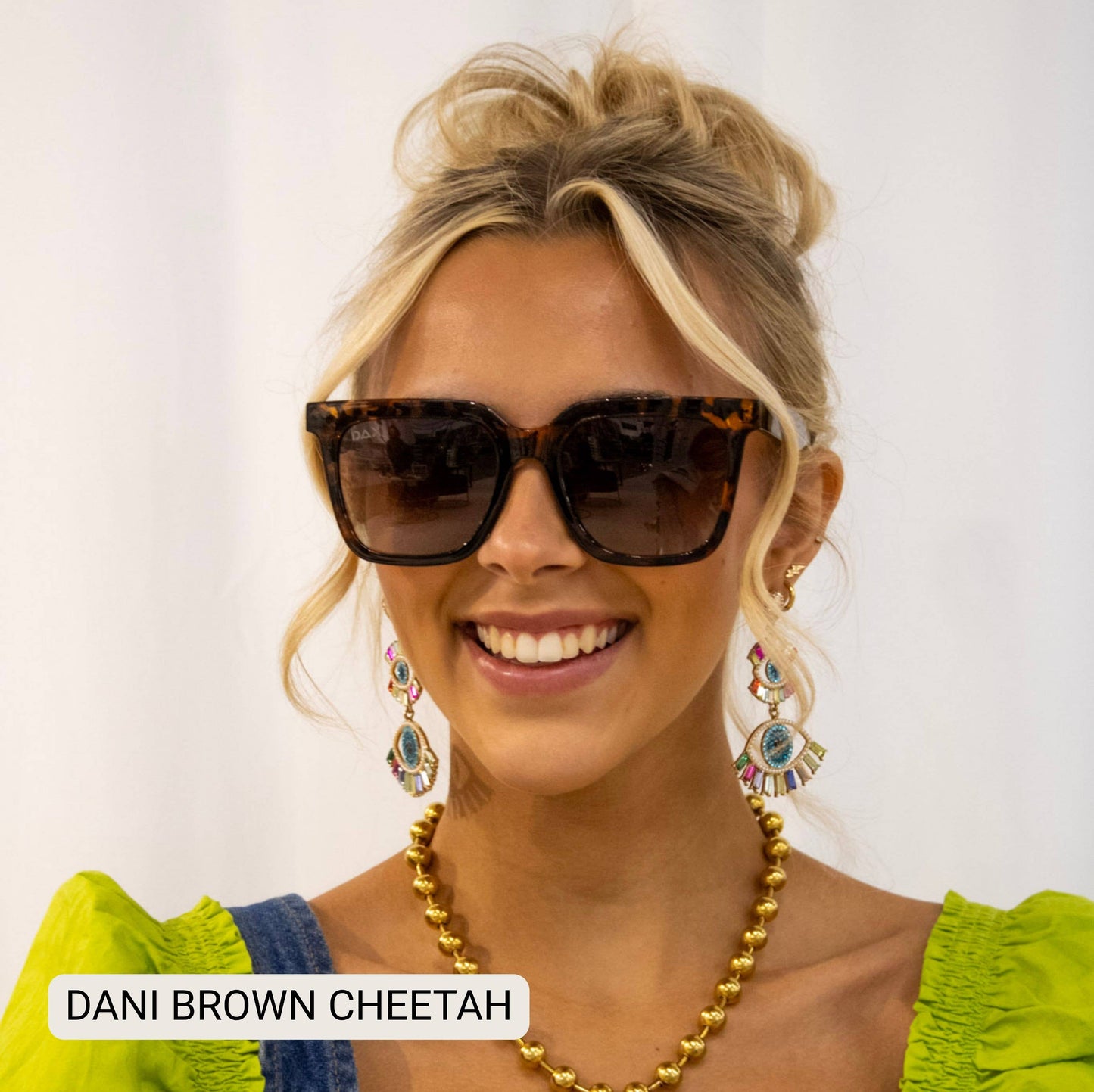 Dani- Women’s Square Sunglasses – Oversized and polarized