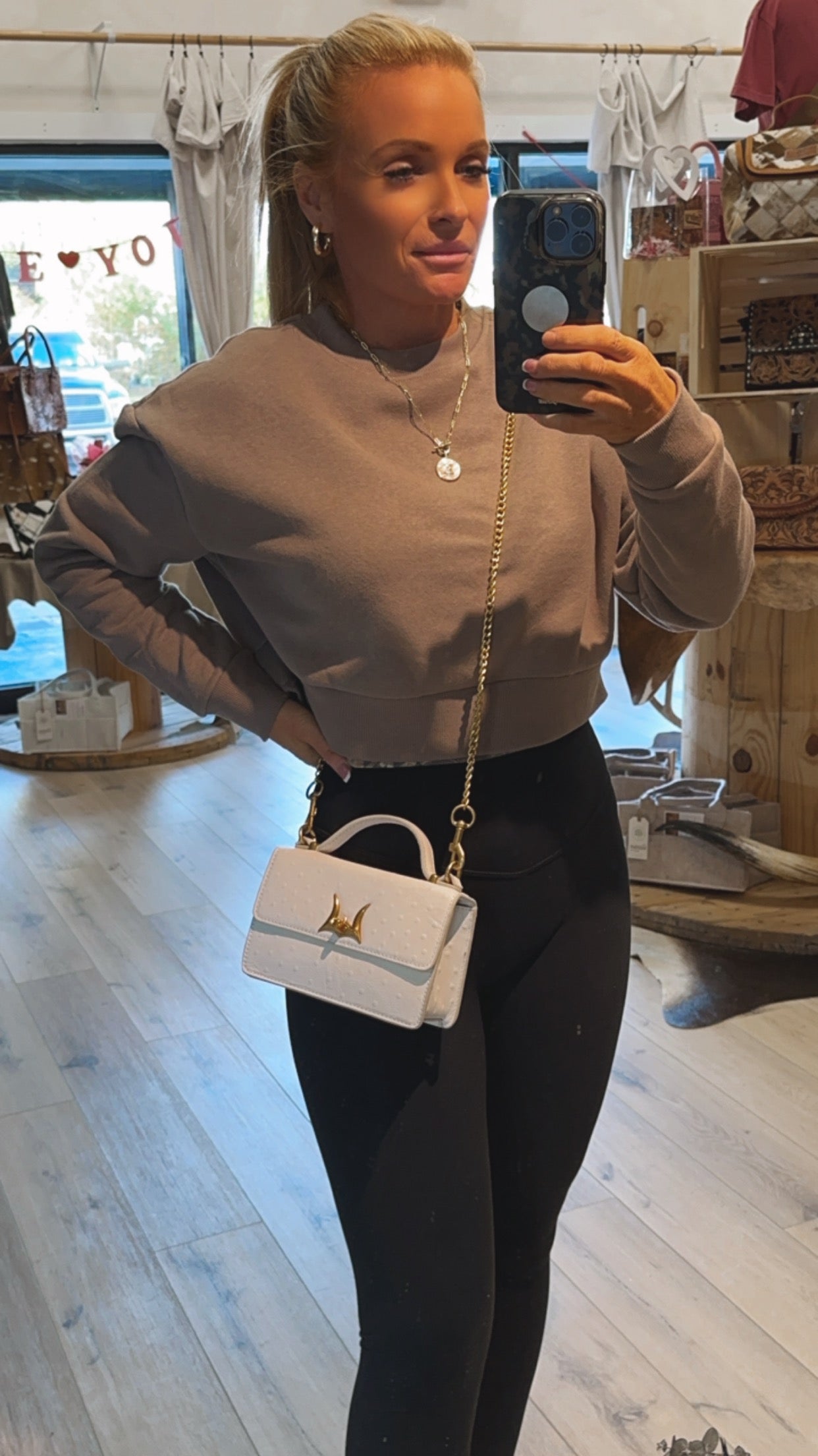 Valencia ostrich bag- white