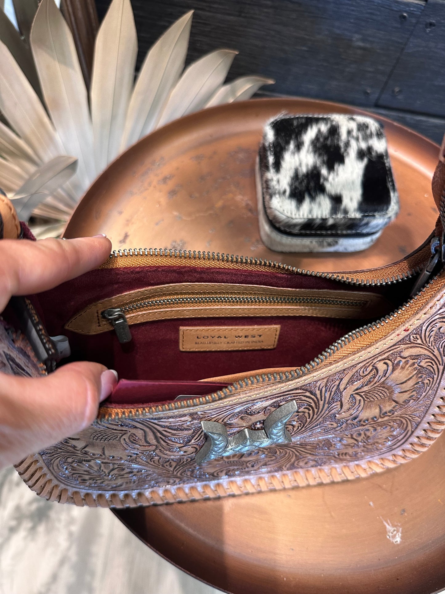 LW Charleston shoulder bag