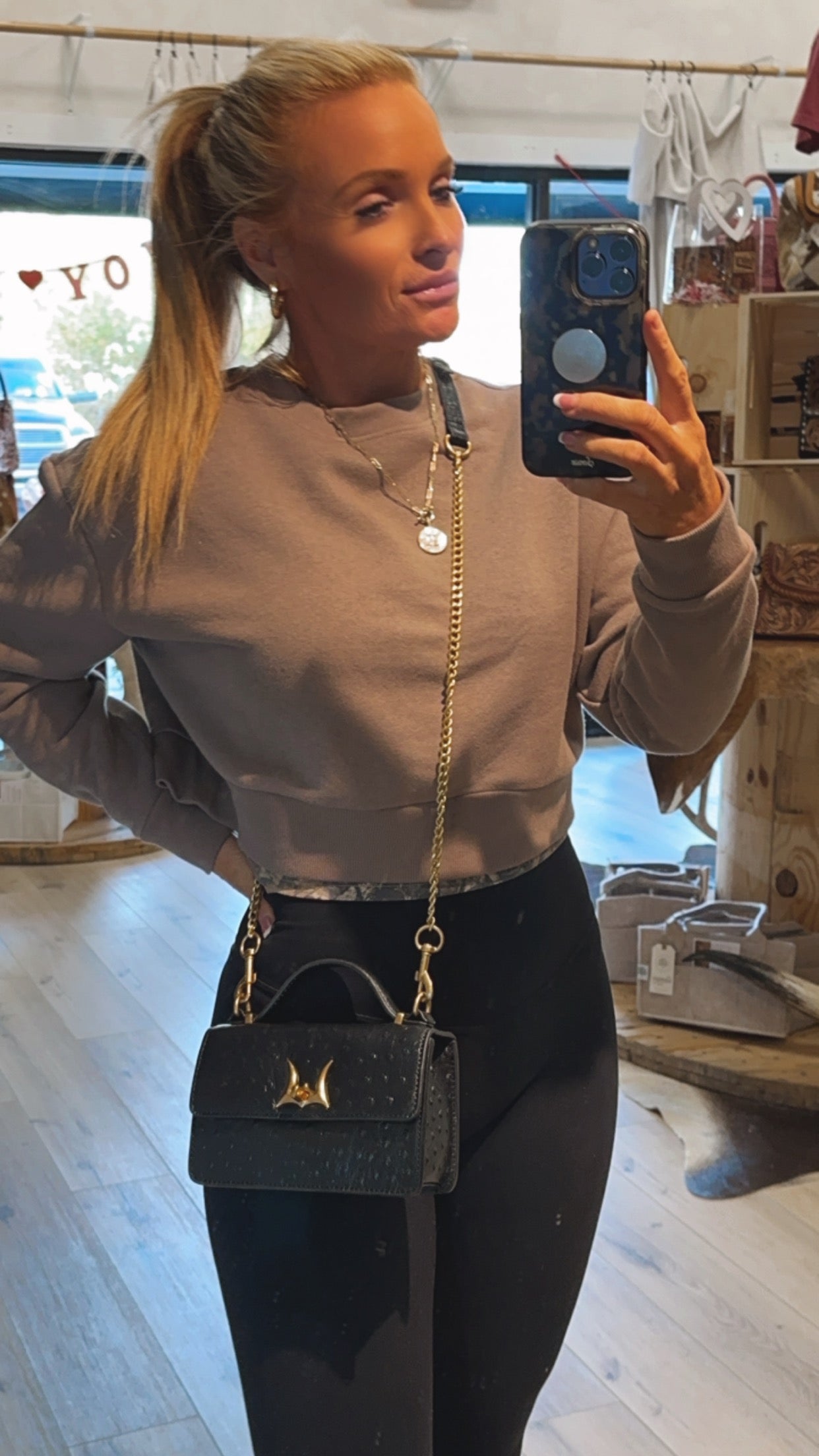 LW Valencia ostrich bag