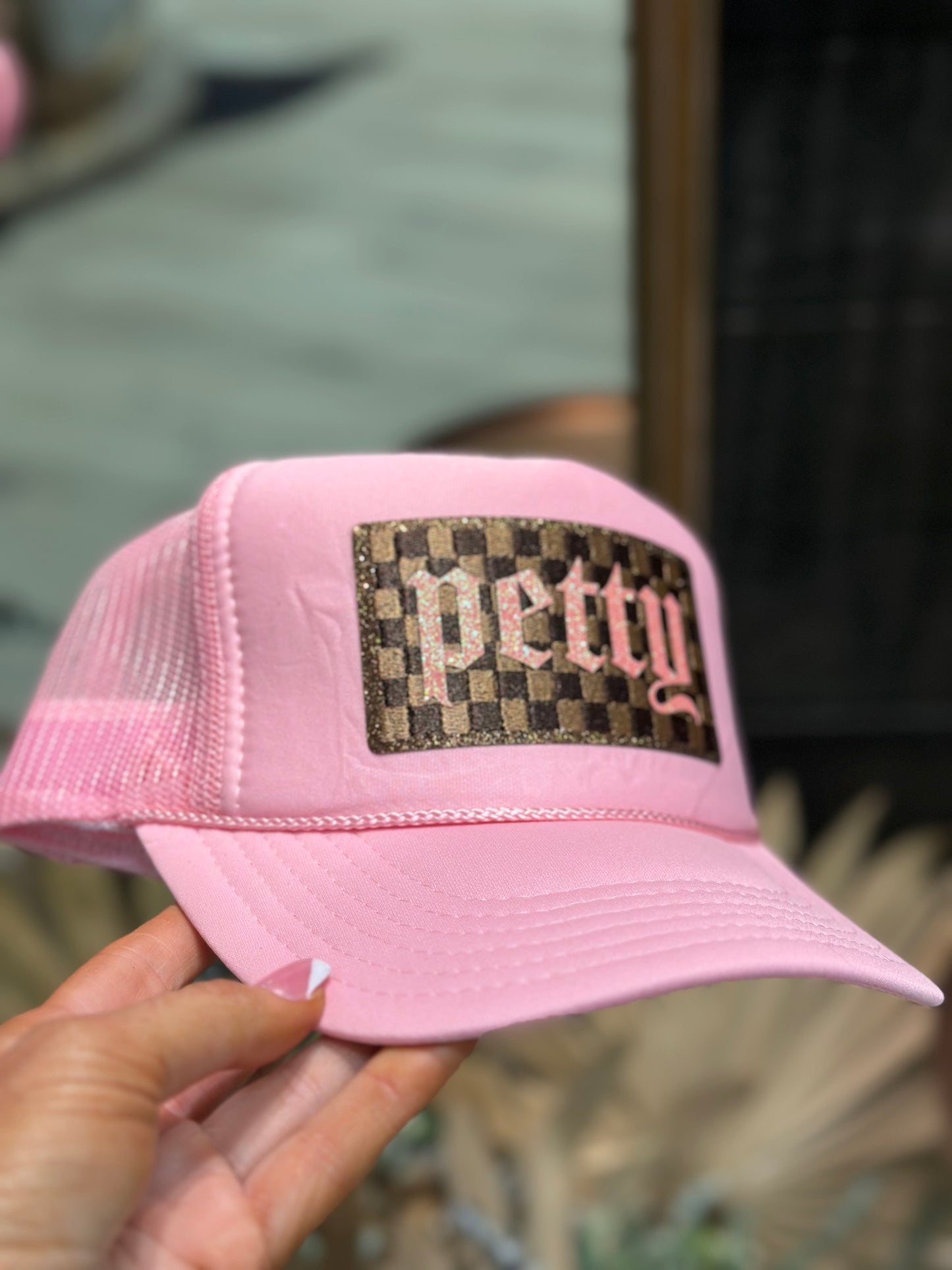 Petty foam trucker