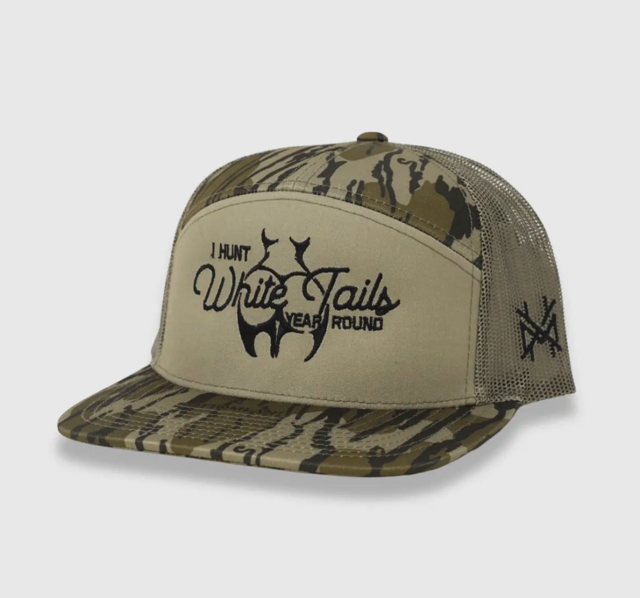 I hunt white tails year round