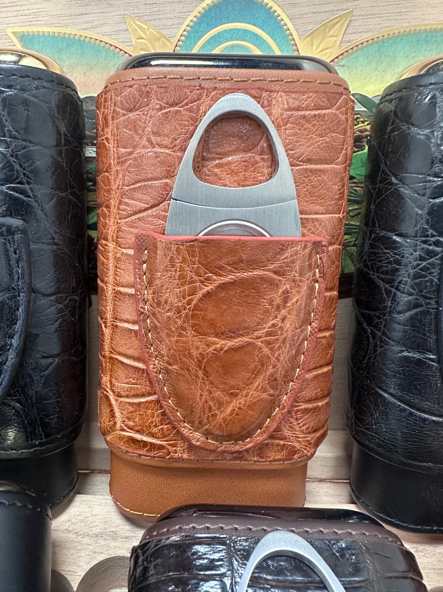 “The Cuban” gator wrapped cigar travel case