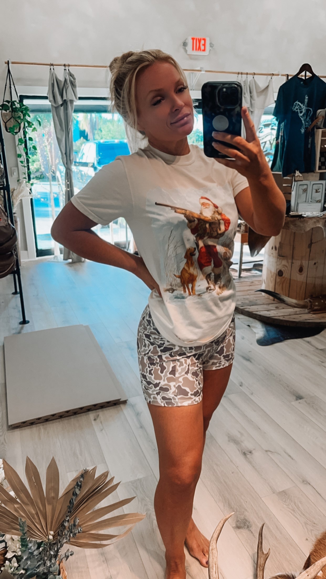 Duck camo crossover waist biker shorts